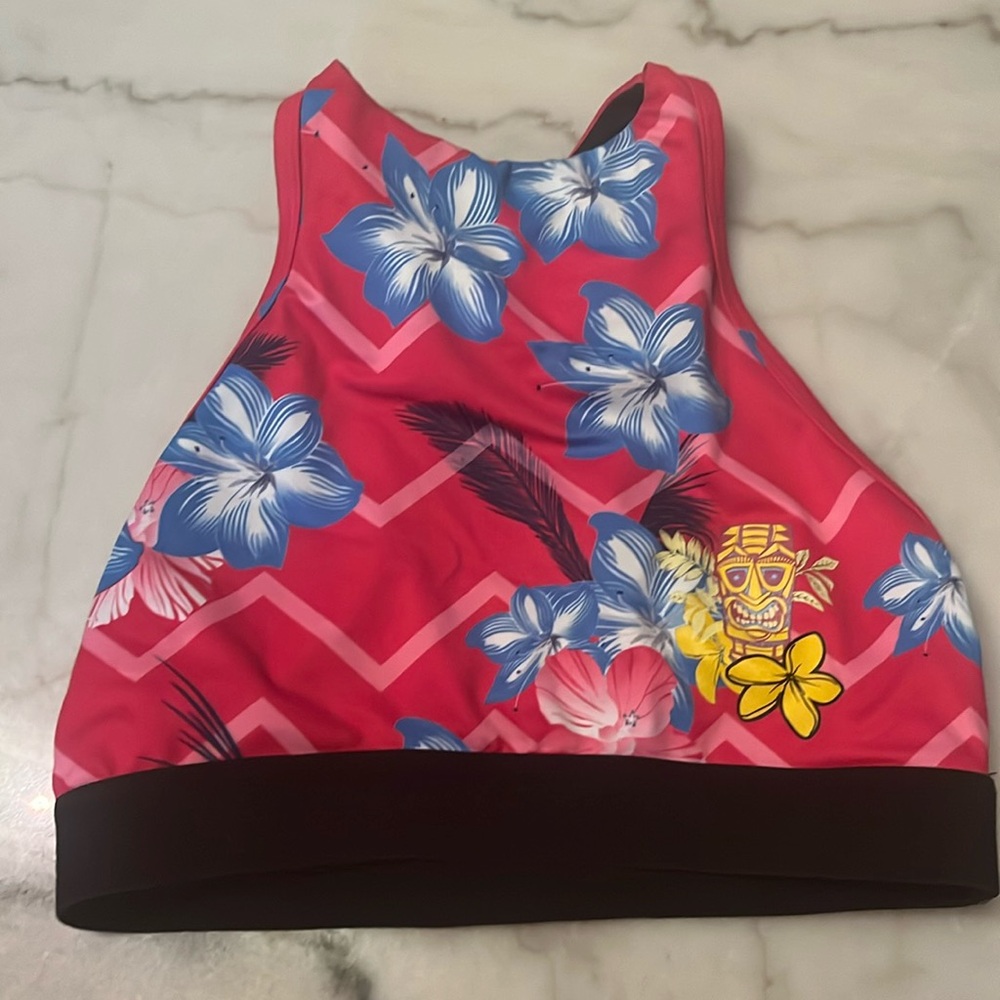 Chestee limited edition floral style with cute back size 6